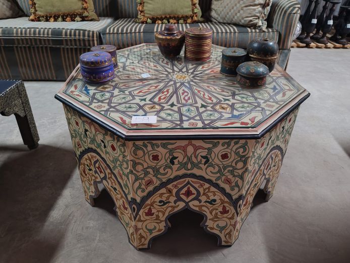 Moroccan Style Coffee Table & Decor Items (STC)