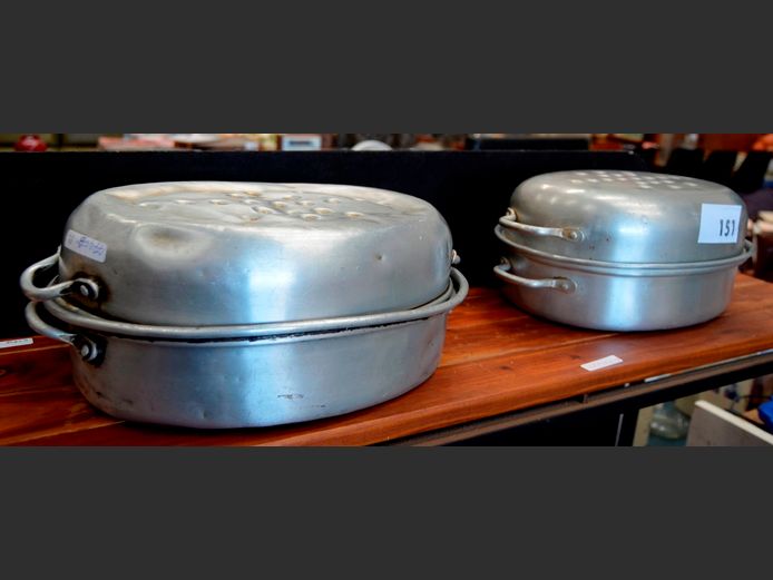 LOT OF 2: ALUMINIUM DOUBLE ROASTERS, 32 x 23 x 14cm