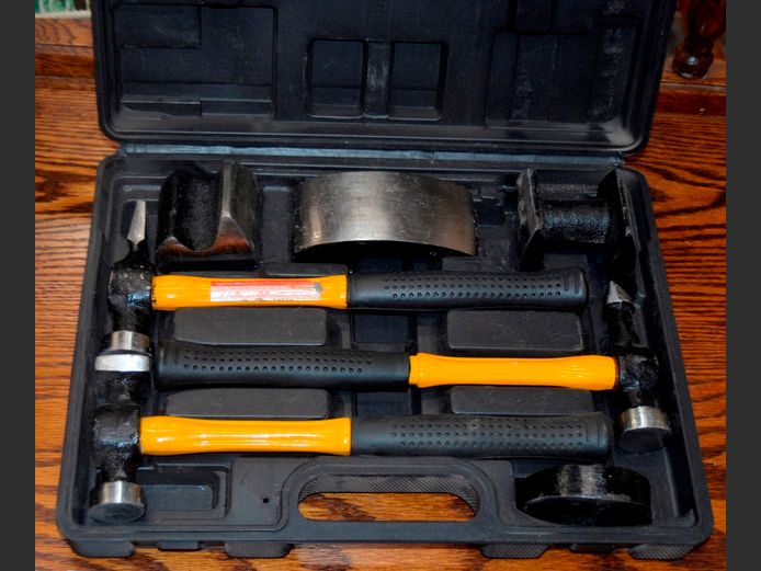 DANNEL BET PANEL BEATING KIT IN CASE