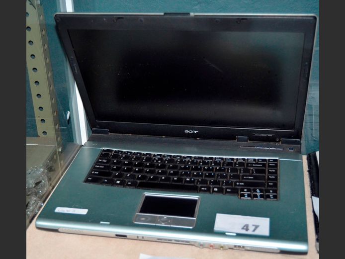 ACER LAPTOP [Untested, no charger, damaged] [#: 413273493]