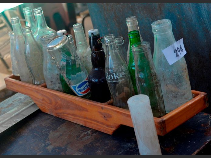 COLLECTION VINTAGE  BOTTLES