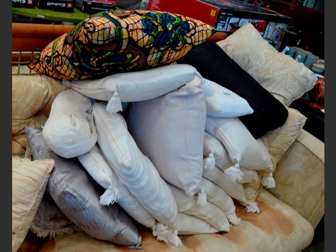 ASSORTED SCATTER CUSHIONS