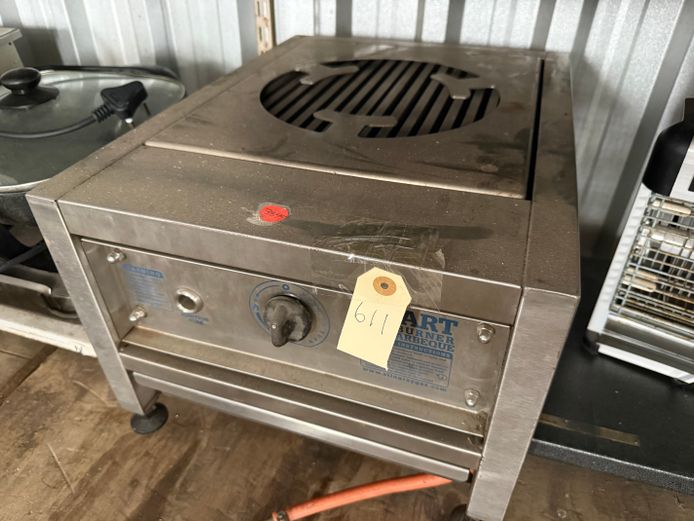 Smart 2 Burner Gas Barbecue 