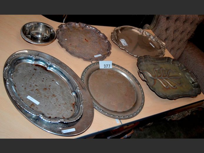 LOT: 6 x SILVER PLATE TRAYS