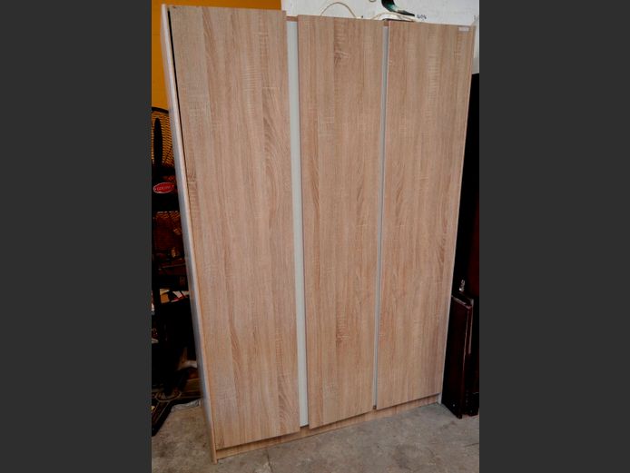 SAHARA OAK FOIL 3-DOOR WARDROBE, 122 x 47 x 180cm
