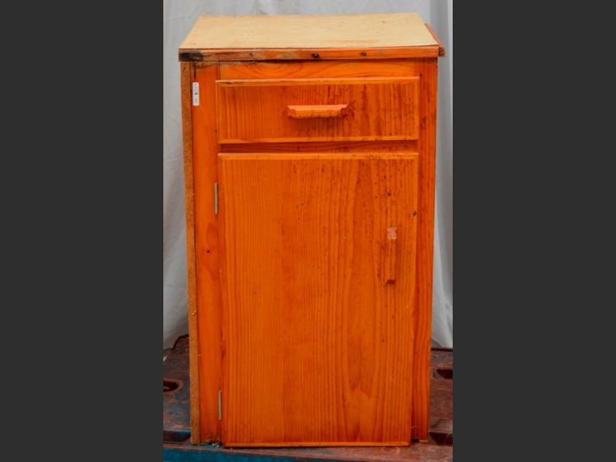 PINE SINGLE DOOR, SINGLE DRAWER KITCHEN CABINET, 52 x 49 x 85cm