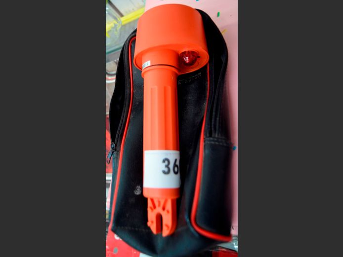 H.V. 275HP, AC/DC PROXIMITY DETECTOR [Untested]