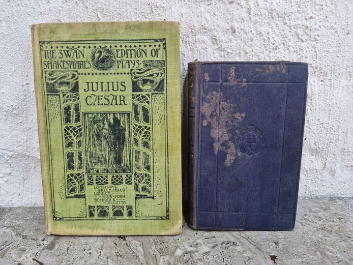 Antique Volumes: "Julius Caesar" (1913 Swan Edition) & Oxford English Prose