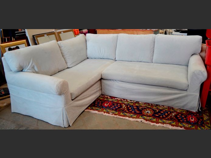 GREY UPHOLSTERED 2-PIECE, L-SHAPED LOUNGE SUITE [#: 416361348]