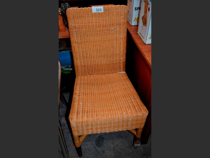 WICKER DINING CHAIR