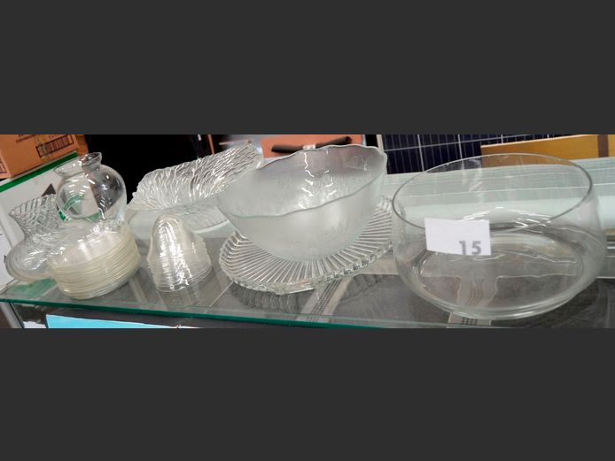 GLASS: BOWLS, VASES, etc