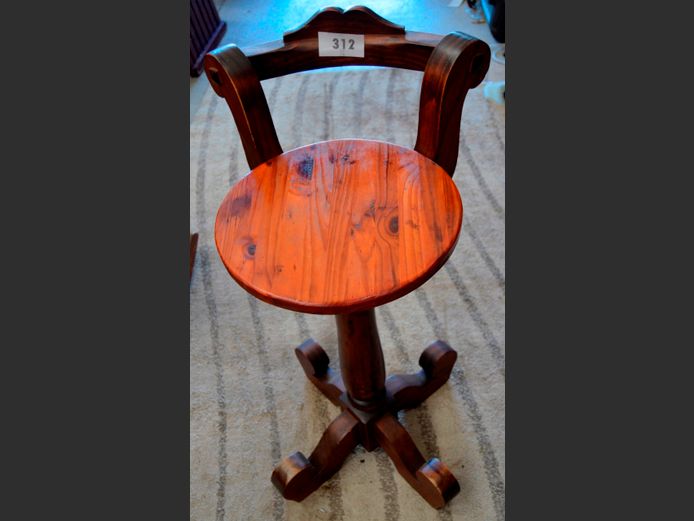 UNUSUAL PINE COUNTER CHAIR, 68cm High