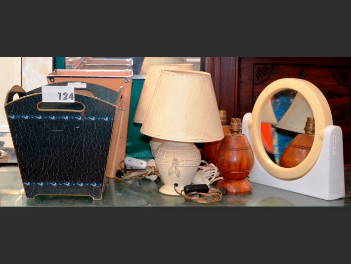 LOT: 2 x PAIRS BEDSIDE LAMPS, MAGNIFYING MIRROR & WASTE BINS