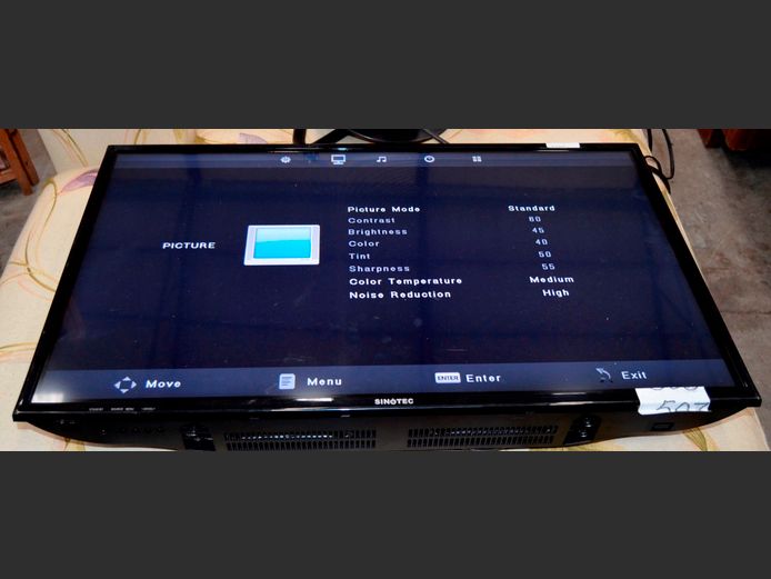 SINOTEC 32" L.E.D. TV [Switches on] ### LICENCE PLEASE ###