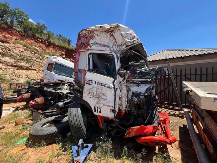 Accident Damage  2017 Nissan UD Quon 450 Engine & Gearbox Included