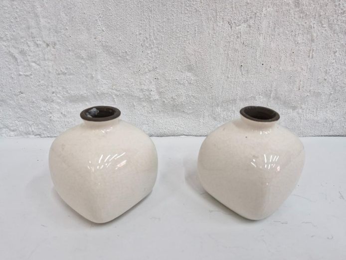 Pair of Off-White Ceramic Crackle Glaze Bud Vases
