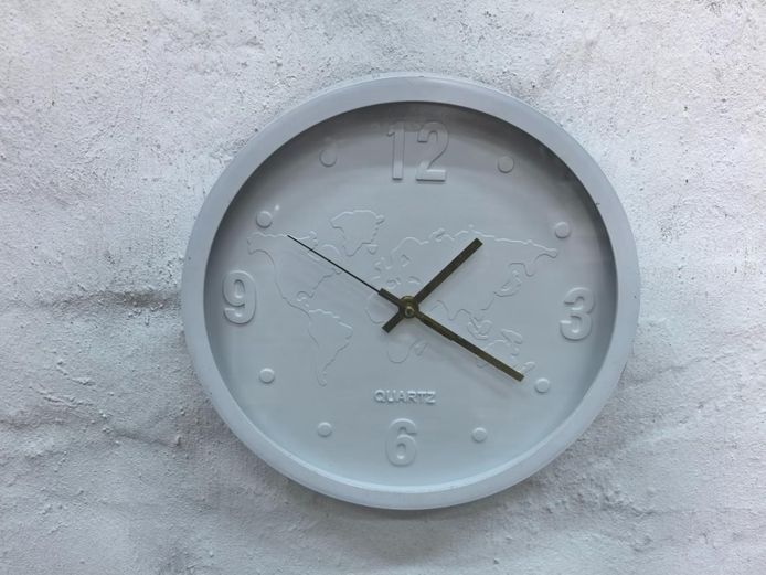 Modern Minimalist World Map Quartz Wall Clock