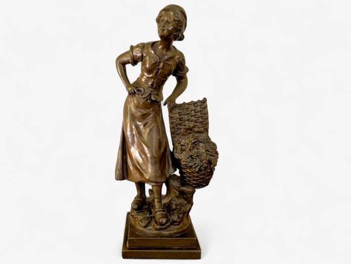 Heavy Weighted Resin Bronze Tone Vintage Sculpture