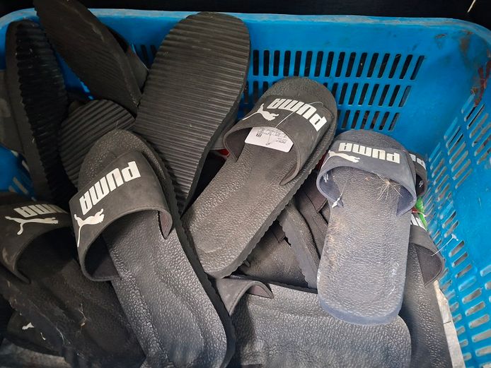Puma Slides