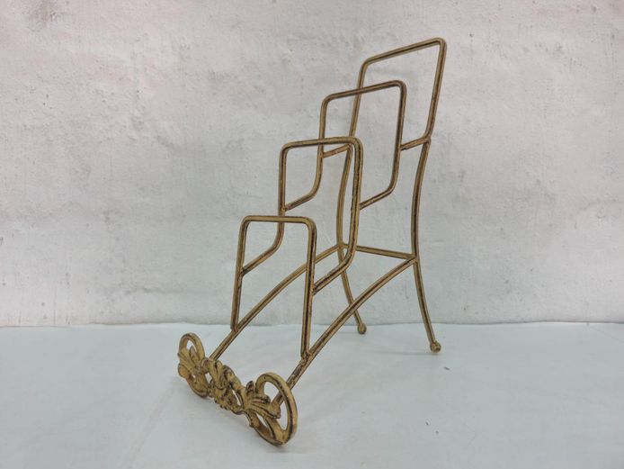 Vintage-Style Wrought Iron Rack Display Stand