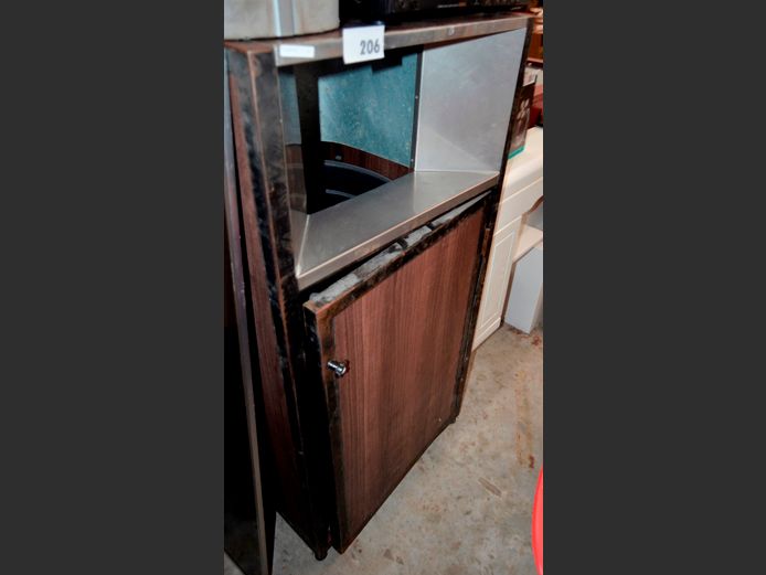 LARGE WASTE BIN STATION WITH PLASTIC BIN INSIDE [Needs attention]