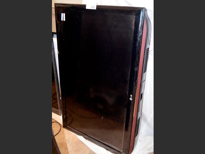 LG 42" LCD TV [Dead] ### LICENCE PLEASE ###