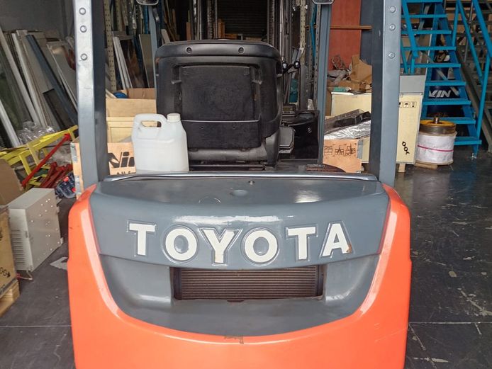 2014 TOYOTA 62-8FS18 FORKLIFT