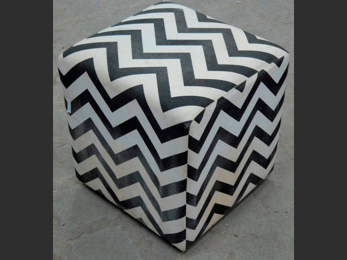 BLACK & WHITE UPHOLSTERED OTTOMAN, 40 x 40 x 45cm