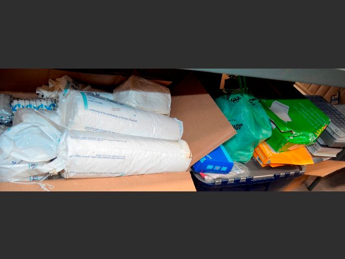 LARGE LOT: DENTISTRY SUPPLIES