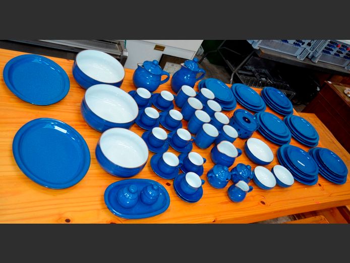 BLUE STONEWARE 79-PIECE PART DINNER SERVICE