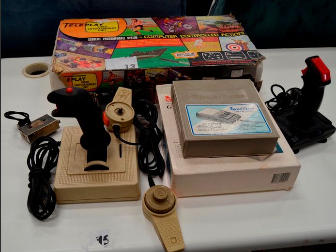 VINTAGE TELEPLAY TV GAMING CONSOLE, JOYSTICKS, etc [Untested]