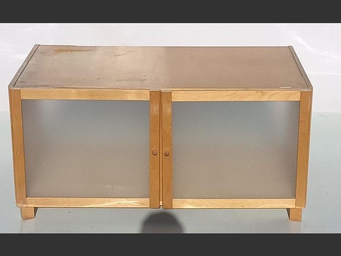 BEECHWOOD & GLASS 2-DOOR TV STAND, 120 x 60 x 60cm
