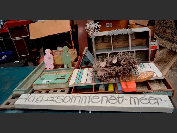 PAINT TECHNIQUE CUTLERY TRAYS, CONDIMENT CADDIES, etc