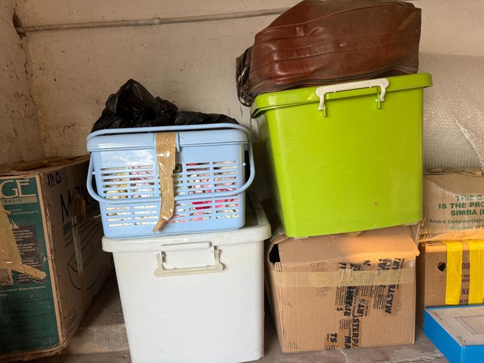 Lot of 6 crates with children's clothes and toys as mystery boxes