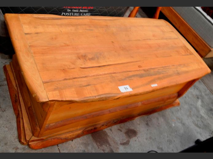 ASPEN WOOD RUSTIC KIST, 135 x 65 x 45cm