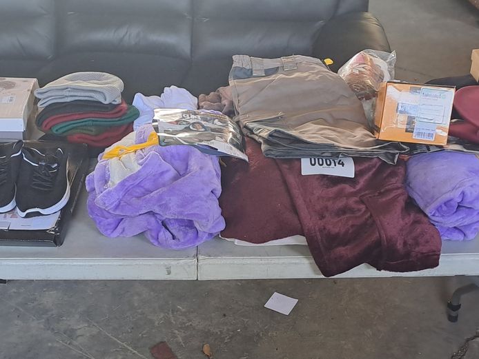 LOT OF SHOES/ BEANIES/ HATS/ SOCKS/ PANTS