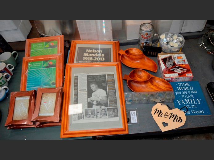 VARIOUS PICTURE & PHOTO FRAMES, WOODEN SNACK BOWLS, SHOT GLASSES, etc