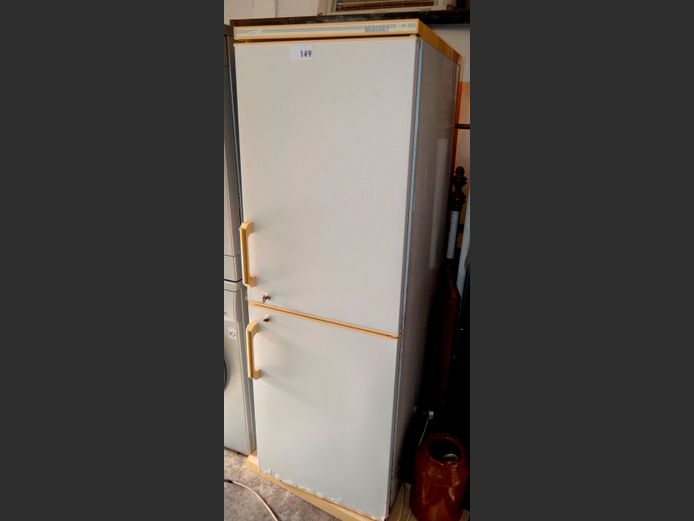 MERCURY FRIDGE FREEZER [Dead]