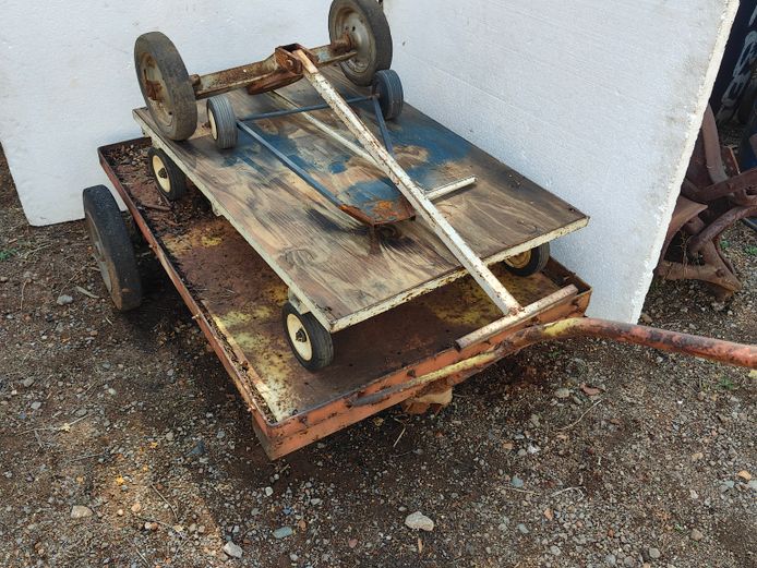 LOT TROLLEYS