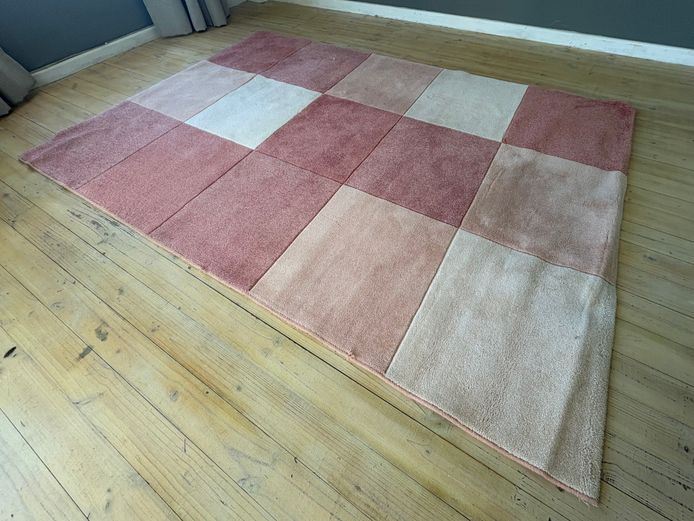 Thick Modern pink colour block area rug