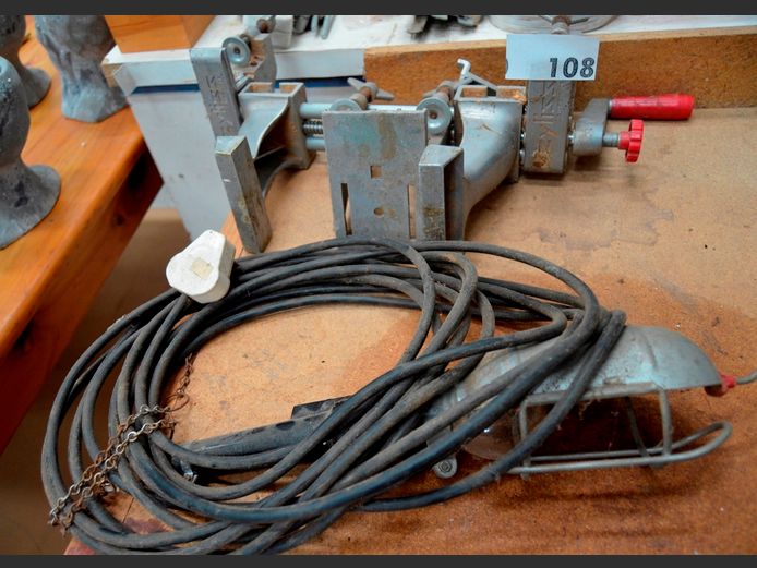 ZYLISS WOODWORKING VICE & LEAD LIGHT [Untested]