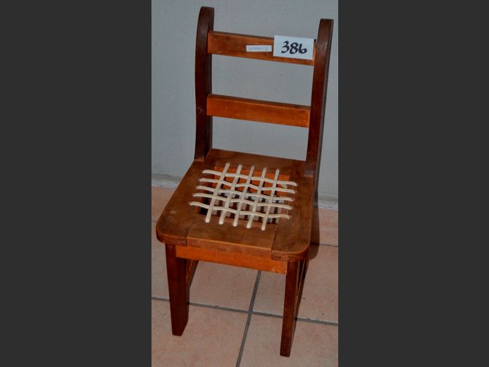 YELLOWWOOD & IMBUIA CHILD'S RIEMPIE CHAIR