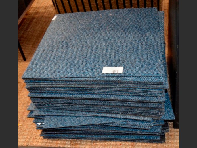 LOT: 60 x GREY CARPET TILES, 15m²