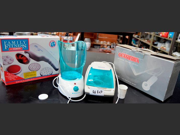 INFRARED MASSAGER & NEBULISER [Switch on, untested further]