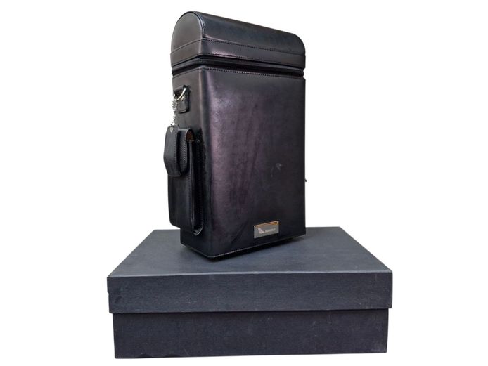 Busby Twin Bottle Wine Carrier