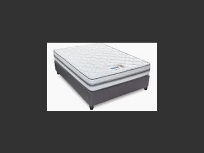 Cloud Nine ( or Similar ) King Size bed & base set | Sponsored by Grahamstown 11