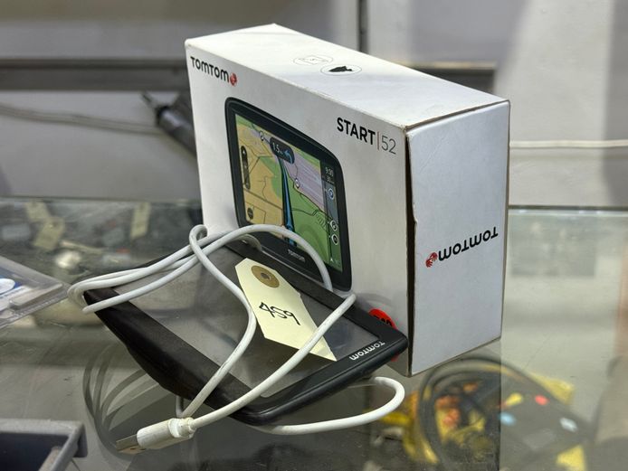 Lot of GPS Devices 