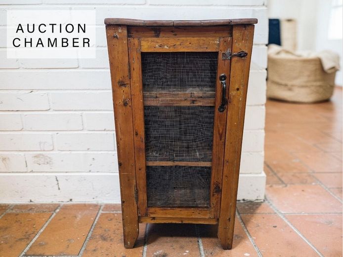 Antiques, Collectibles, Art & Home Décor: 6 August 2026