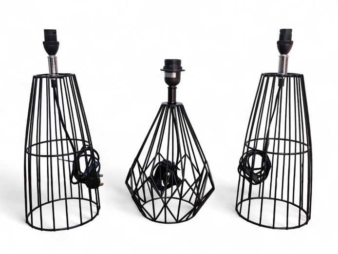 Modern Minamilistic Black Metal Table Lamps