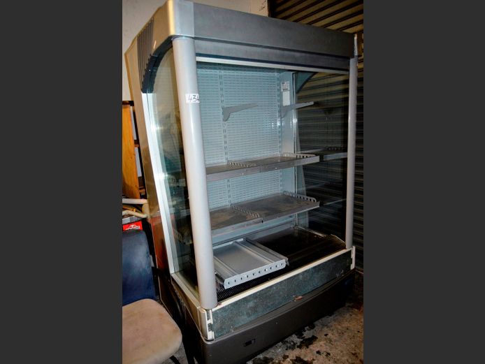 FRIGOREX DELI DISPLAY FRIDGE [Switches on]